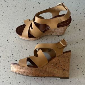 Seven7 Winnie Wedge Cork Natural Tan Vegan Leather Heeled Sandals Shoes size 9